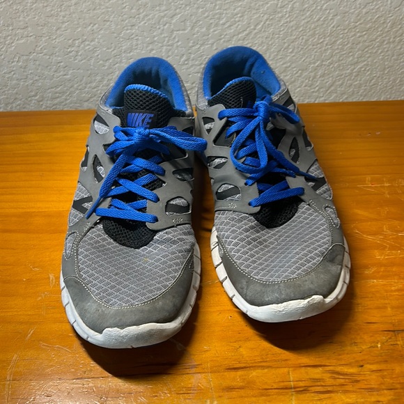 Nike Free Run 2, 443815-014, men’s U.S. 11 - Picture 2 of 10